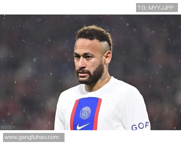 足球明星为何备受追捧探讨他们的魅力与影响力背后的原因