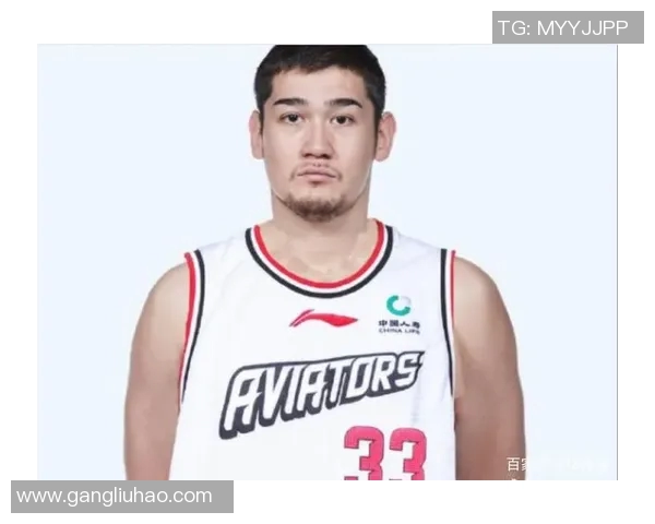 篮球明星买尔丹与妻子甜蜜生活揭秘引发网友热议